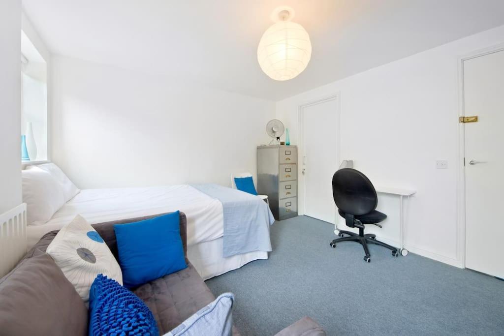 Zone 1! 2 Bed Duplex Apartment! London Exteriör bild
